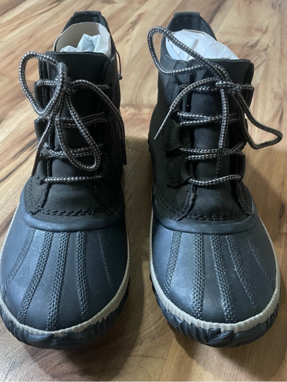 Sorel Out N About Plus Women’s Waterproof Leather Duck Boots Black Size 9
